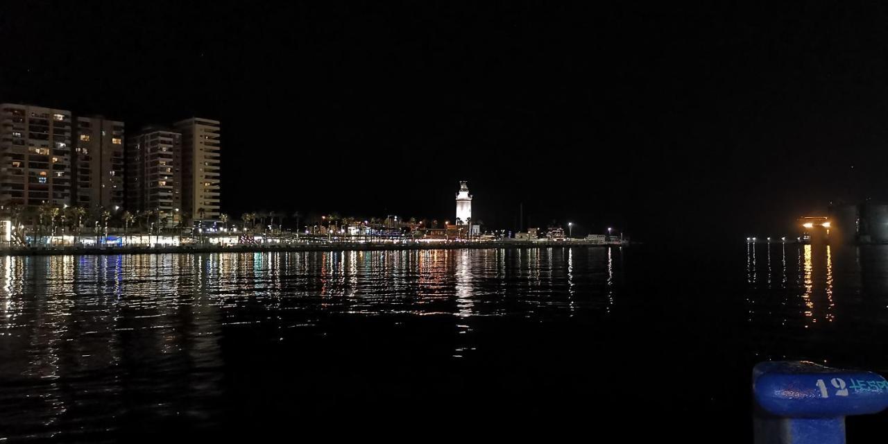 Encantador Bajo En Malaga Bagian luar foto