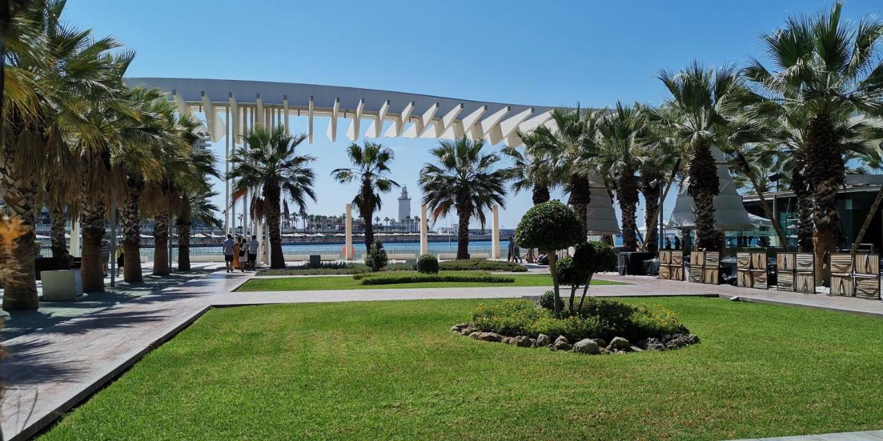 Encantador Bajo En Malaga Bagian luar foto