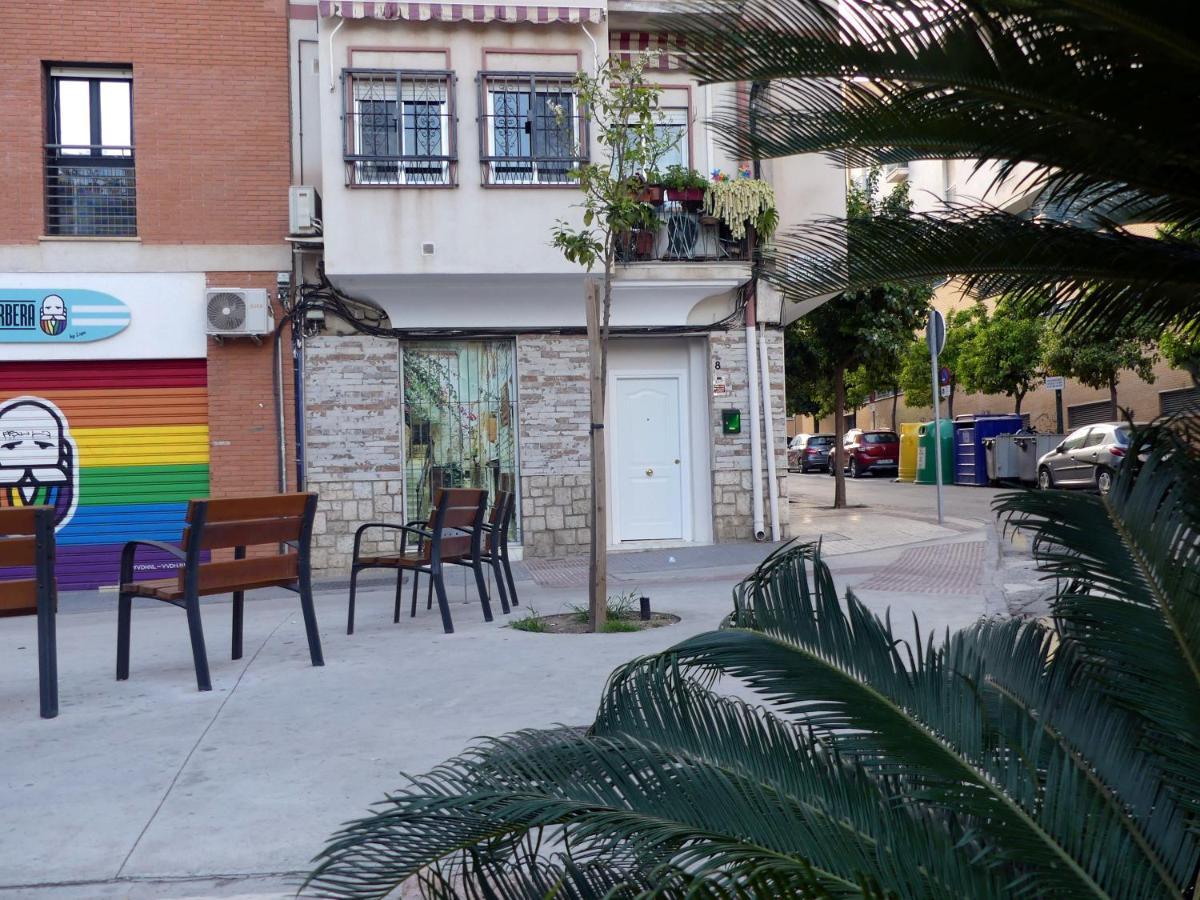 Encantador Bajo En Malaga Bagian luar foto