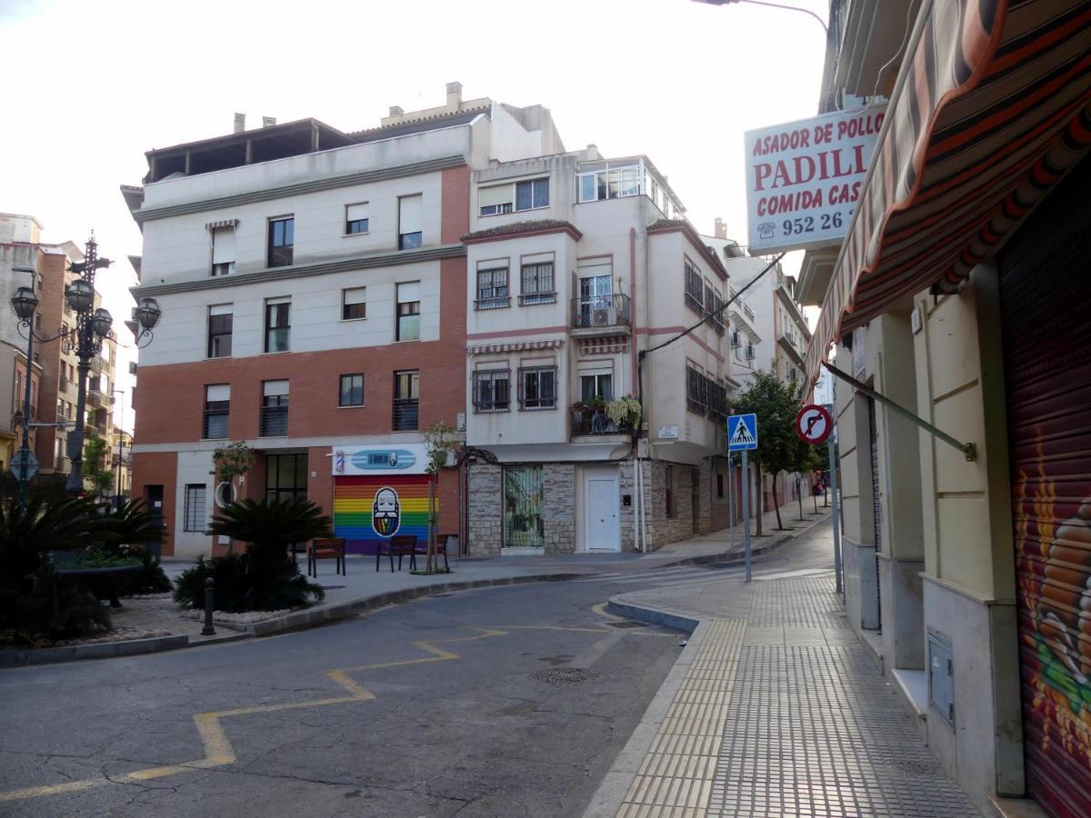 Encantador Bajo En Malaga Bagian luar foto