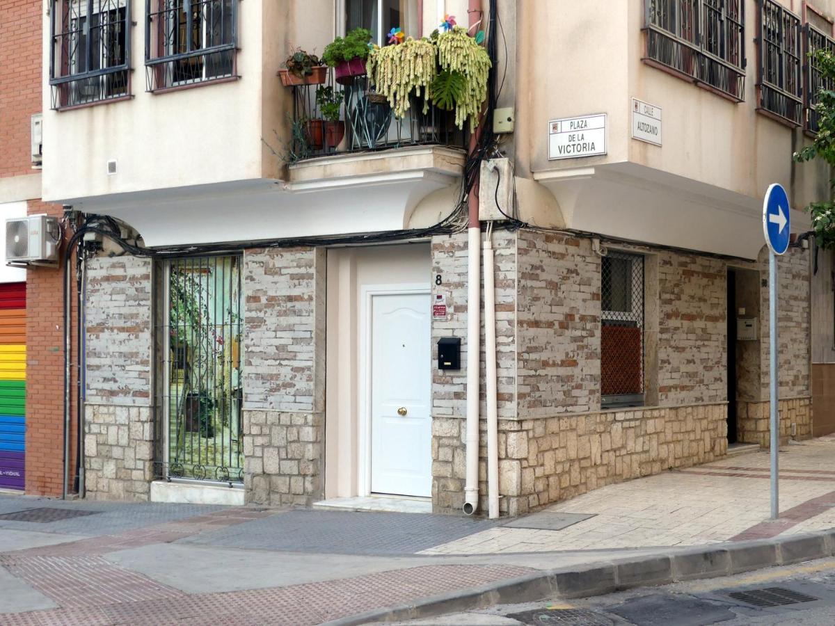 Encantador Bajo En Malaga Bagian luar foto