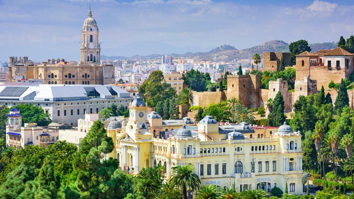 Encantador Bajo En Malaga Bagian luar foto